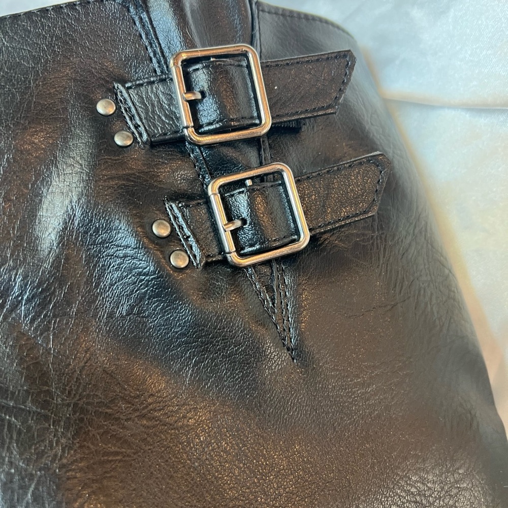 Croft & Barrow Black Leather Women's Boots - Picture 4 of 5